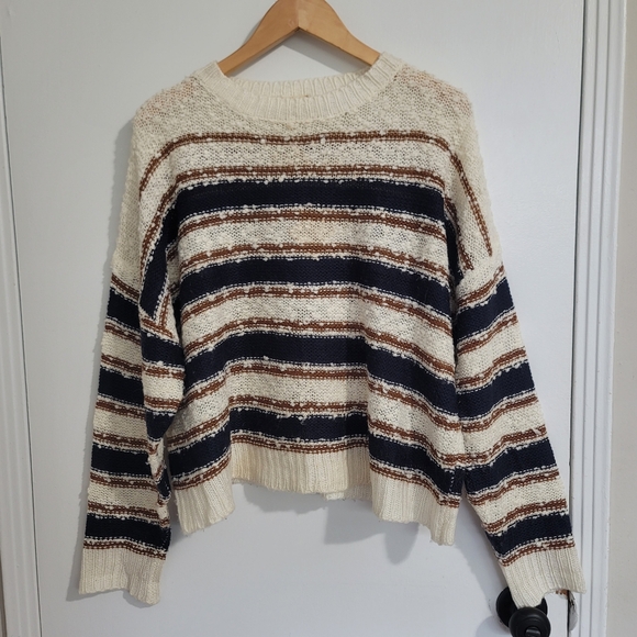Hem & Thread Textured Knit Sweater - Picture 1 of 6